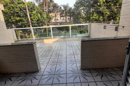 Sobrado à venda com 5 quartos em Vila Cunha Bueno, São Paulo, SP