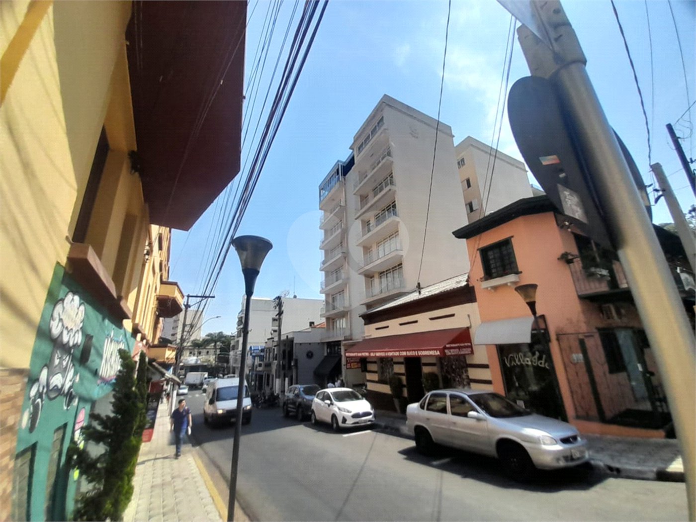 Apartamento à venda com 3 quartos, sendo 1 suíte, no Centro, Serra Negra, SP