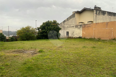 Casa à venda com 4 quartos, sendo 1 suíte, em Jardim Rincão, Arujá, SP