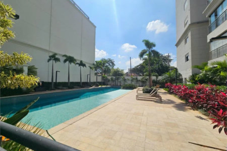 Apartamento à venda com 2 suítes em Vila Anastácio, São Paulo, SP