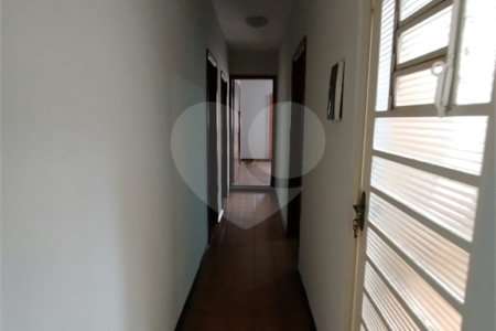 Casa à venda com 3 quartos, sendo 1 suíte, em Jardim Leocádia, Sorocaba, SP