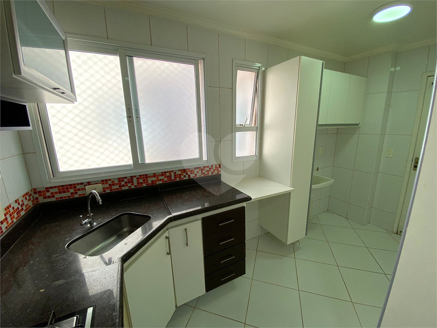 Apartamento à venda com 3 quartos, sendo 1 suíte, em Pinheirinho, Vinhedo, SP