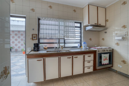 Casa de Vila à venda com 4 quartos, sendo 2 suítes, em Granja Julieta, São Paulo, SP