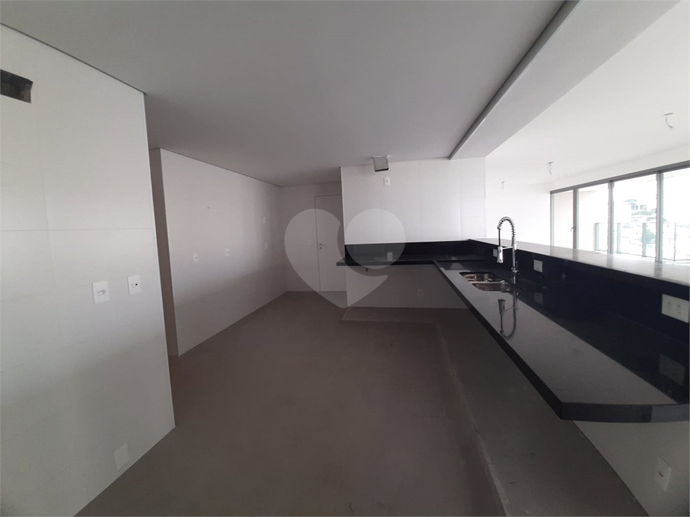 Apartamento à venda com 4 suítes em Santana, São Paulo, SP
