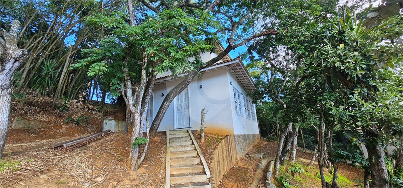 Casa em condomínio à venda com 1 quarto em Ferradura, Armação dos Búzios, RJ