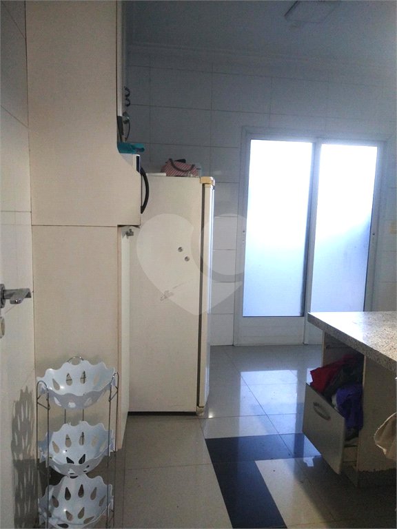 Sobrado à venda com 3 suítes em Jardim Dona Sinhá, São Paulo, SP
