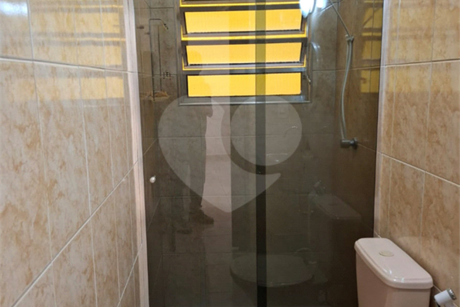 Sobrado à venda com 3 quartos no Brasilândia, São Paulo, SP