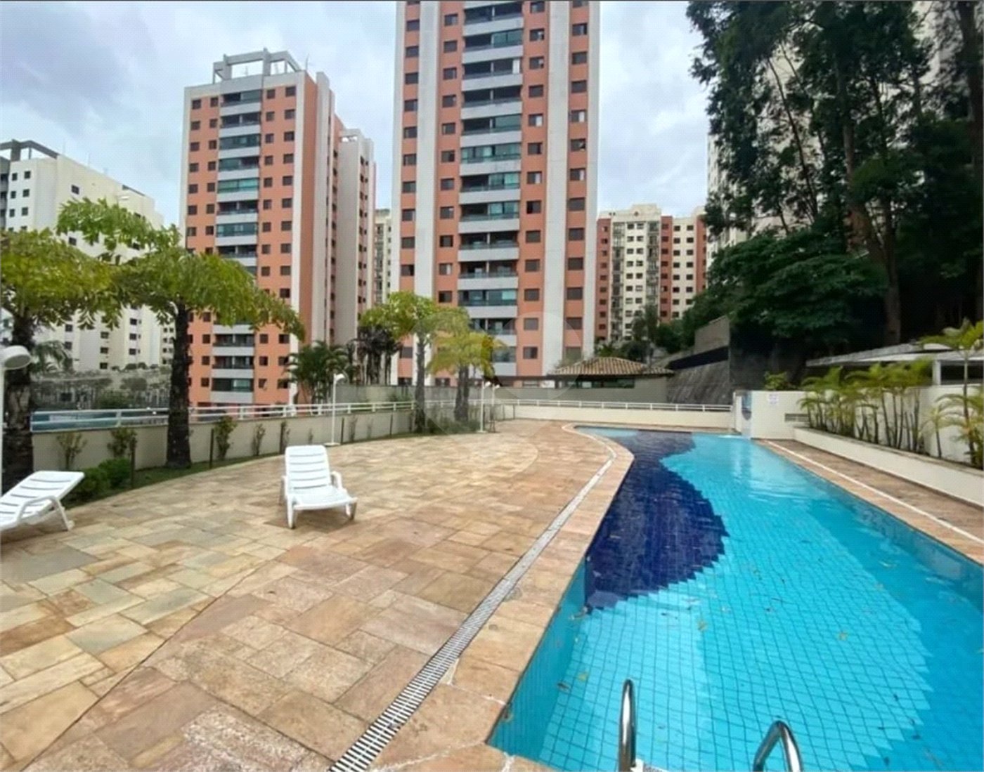 Apartamento à venda com 2 quartos em Jardim das Vertentes, São Paulo, SP