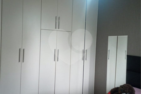 Apartamento à venda com 3 quartos, sendo 1 suíte,  em Vila Vermelha, São Paulo, SP