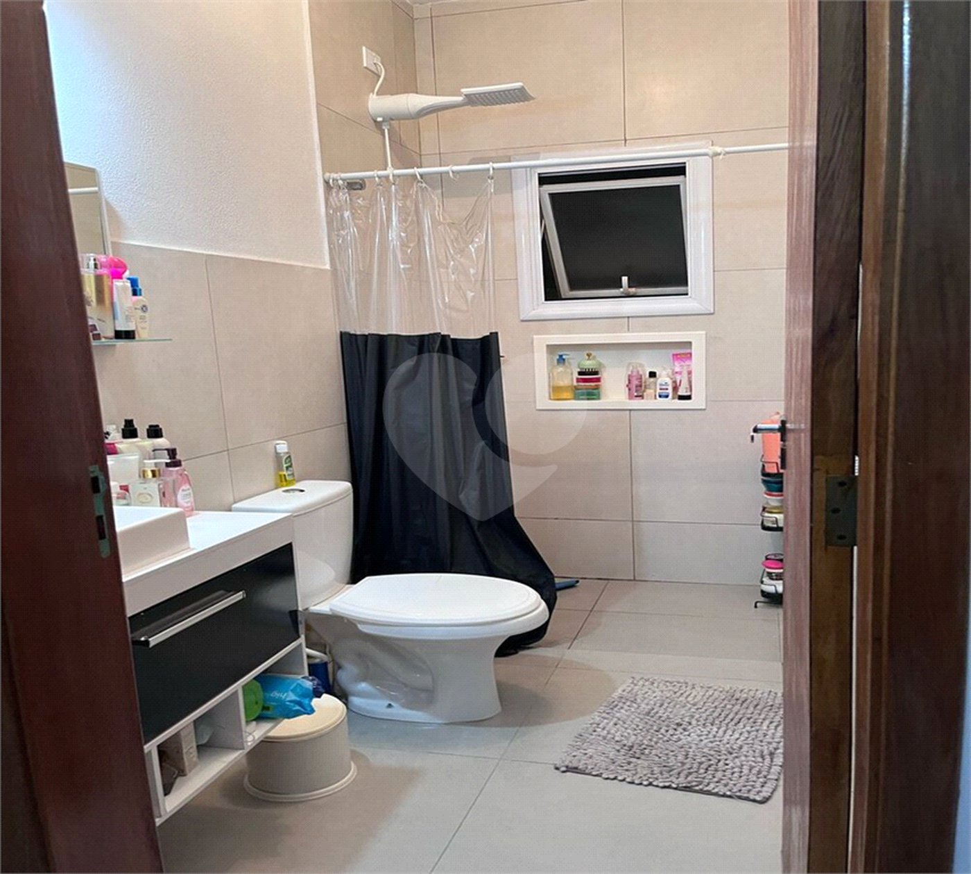 Casa à venda com 3 quartos, sendo 1 suíte, no condomínio Jardim Toscana, Indaiatuba - SP
