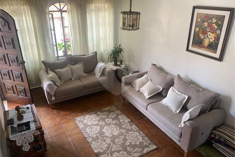 Sobrado à venda com 3 quartos, sendo 1 suíte, em Vila Guilherme, São Paulo, SP