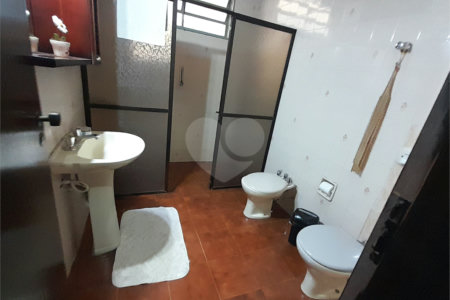 Casa à venda com 5 quartos, sendo 1 suíte,  em Jardim Anhangüera, Ribeirão Preto, SP