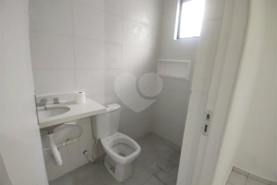 Sobrado à venda com 3 quartos, sendo 1 suíte,  em Tremembé, São Paulo, SP