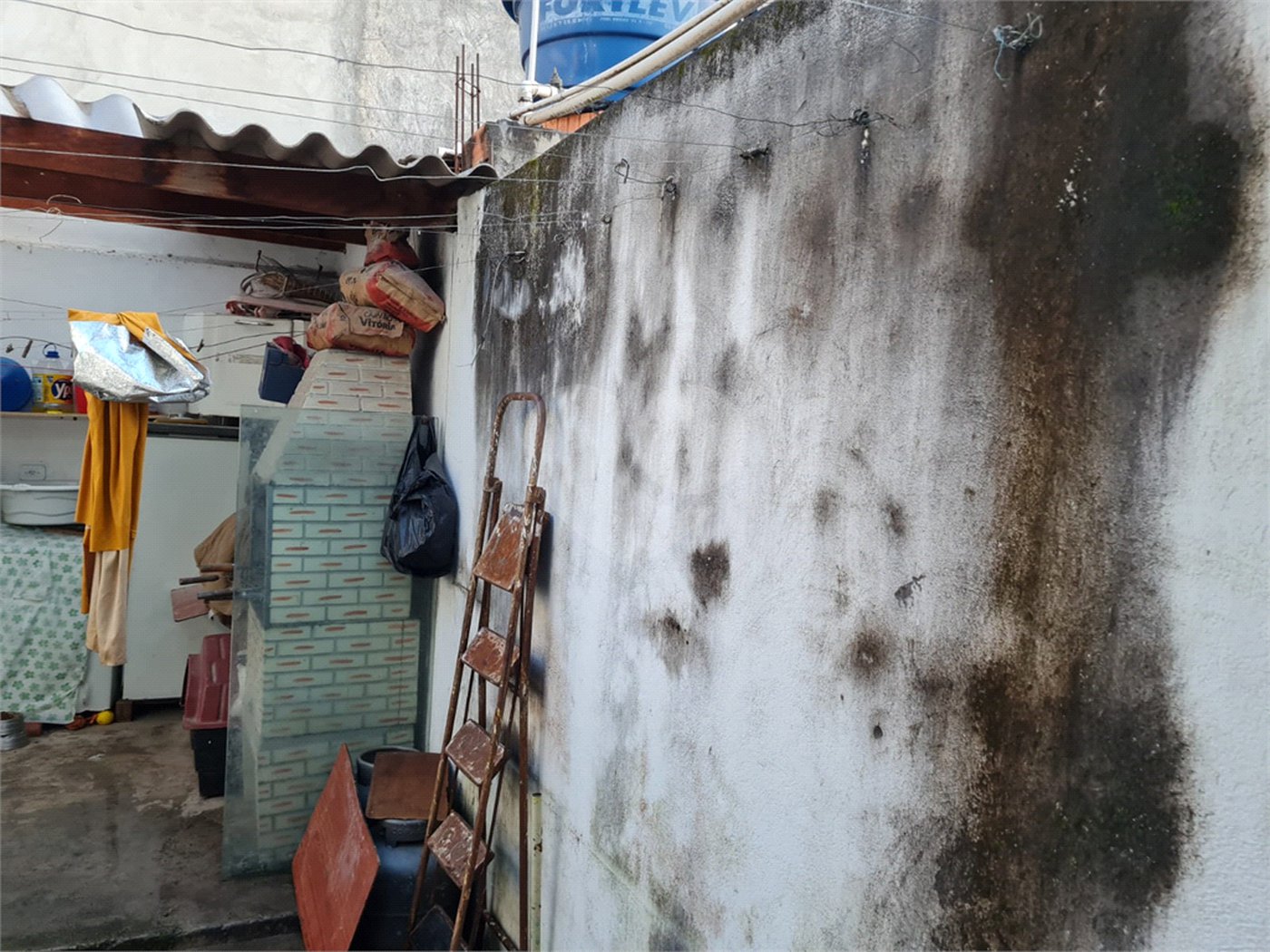 Casa à venda com 3 quartos em Jardim das Esmeraldas, São Paulo, SP