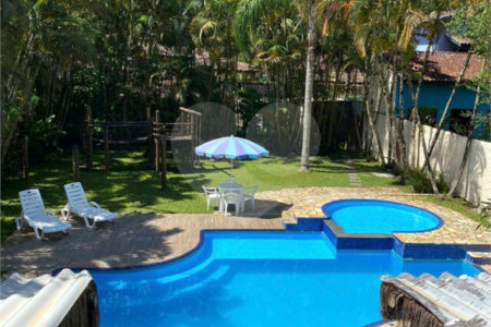 Pousada à venda com 15 suítes em Maresias, São Sebastião, SP