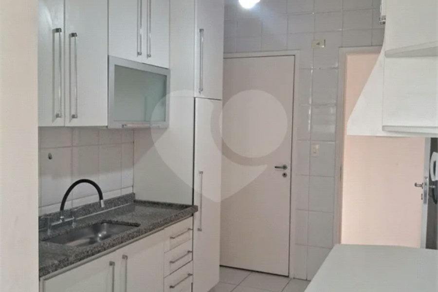 Apartamento à venda com 3 quartos, sendo 2 suítes, em Santana, São Paulo, SP