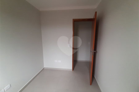 Apartamento à venda com 3 quartos em Vila Nivi, São Paulo, SP