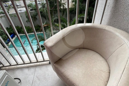 Apartamento à venda ou para alugar com 1 suíte em Pinheiros, São Paulo, SP