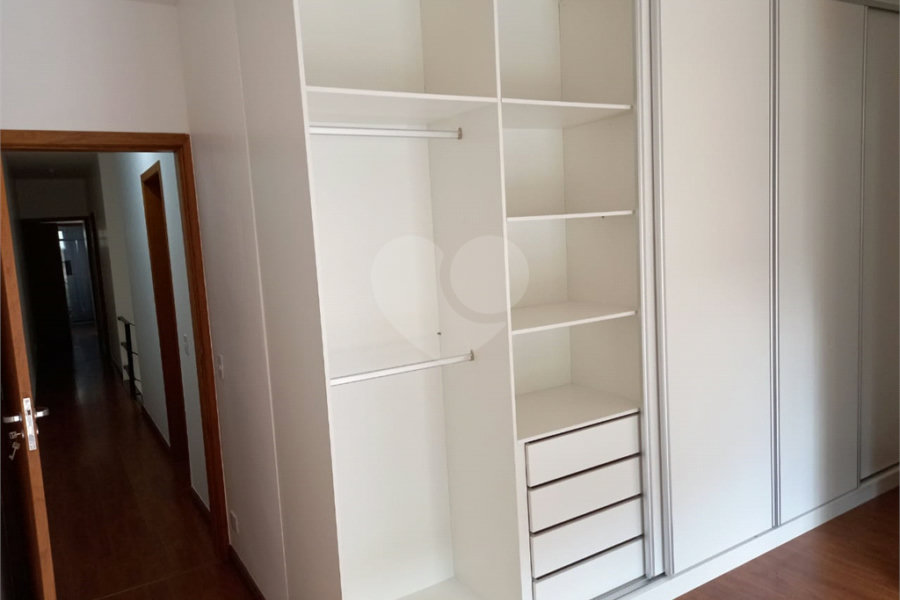 Casa para alugar com 4 suítes no condomínio Milenium, São Paulo - SP