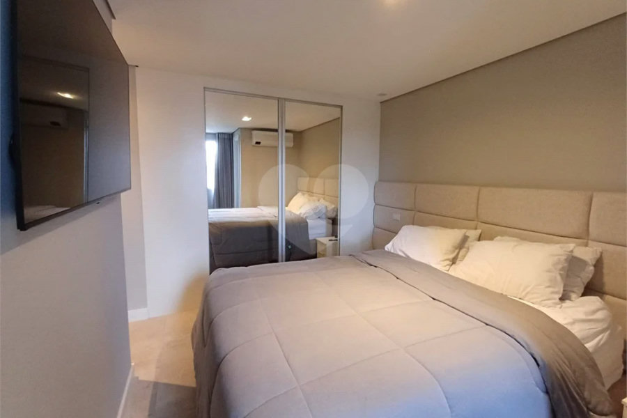 Apartamento à venda com 3 quartos, sendo 1 suíte, em Vila Guilherme, São Paulo, SP