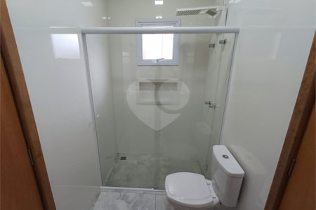Casa à venda com 3 quartos, sendo 1 suíte, no condomínio Mantova, Indaiatuba - SP