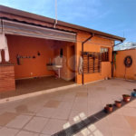 Sobrado à venda com 3 quartos, sendo 2 suítes,  em Jardim Marica, Mogi das Cruzes, SP