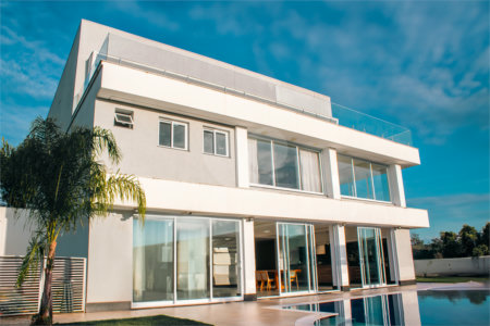Casa à venda com 4 suítes no condomínio Residencial Saint Charbel, Araçoiaba da Serra - SP