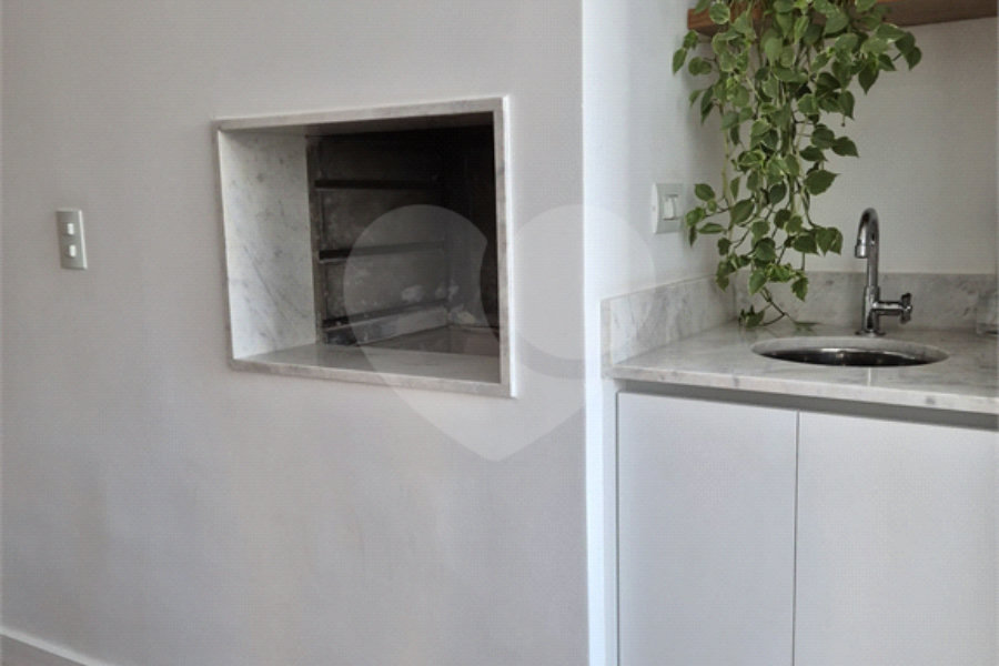 Apartamento à venda com 3 suítes em Santana, São Paulo, SP