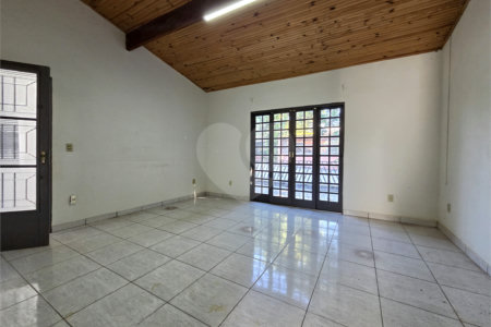 Casa à venda com 2 quartos, sendo 1 suíte, em Jardim Sandra, Sorocaba, SP