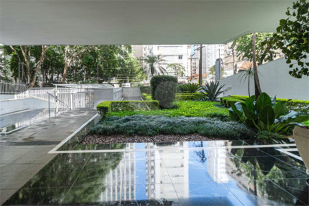 Apartamento à venda ou para alugar com 4 quartos, sendo 1 suíte, em Cerqueira César, São Paulo, SP