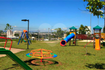 Terreno à venda no condomínio Central Parque, Salto - SP