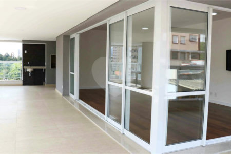 Apartamento à venda com 4 suítes em Vila Mariana, São Paulo, SP