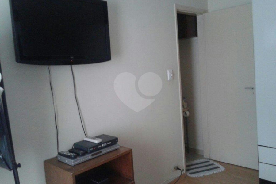 Apartamento à venda com 2 quartos em Bom Retiro, São Paulo, SP