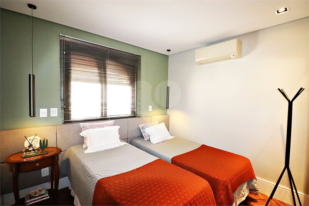 Apartamento à venda com 4 quartos, sendo 3 suítes, em Santana, São Paulo, SP