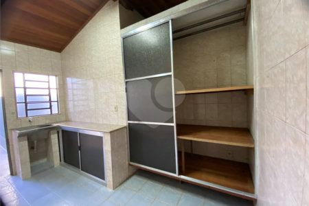 Casa Térrea para alugar com 3 quartos, sendo 1 suíte, em Jardim Alvinópolis, Atibaia, SP