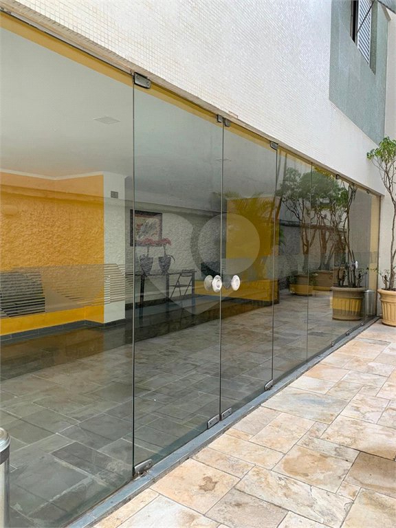 Apartamento à venda com 3 quartos, sendo 1 suíte, em Vila Clementino, São Paulo, SP