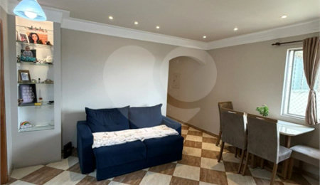 Apartamento à venda com 2 quartos em Parque Maria Domitila, São Paulo, SP
