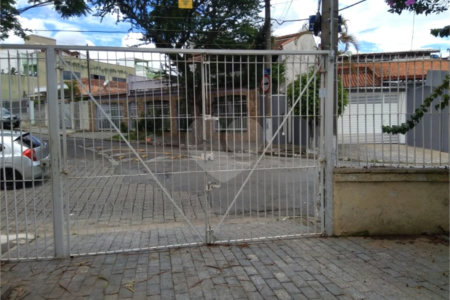 Casa Térrea à venda com 4 quartos, sendo 1 suíte, em Vila Rosália, Guarulhos, SP