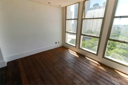 Apartamento à venda com 3 quartos, sendo 2 suítes, em Vila Andrade, São Paulo, SP
