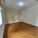 Apartamento à venda com 3 quartos, sendo 1 suíte, em Pinheiros, São Paulo, SP