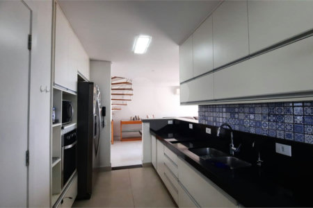 Apartamento à venda com 3 quartos, sendo 1 suíte, em Jardim Marajoara, São Paulo, SP