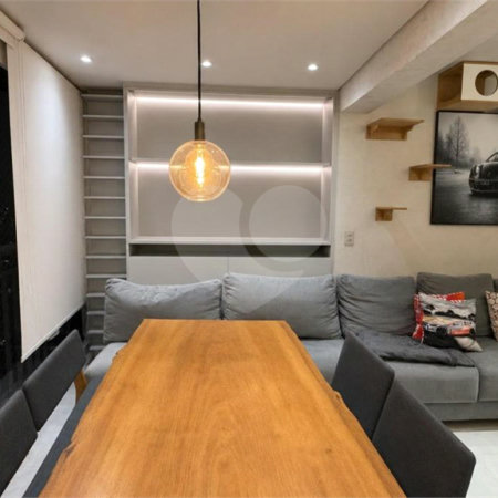 Apartamento à venda com 2 quartos, sendo 1 suíte,  em Vila Dom Pedro I, São Paulo, SP
