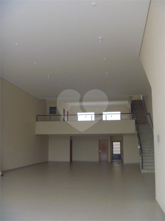 Prédio à venda em Vila Guilherme, São Paulo, SP