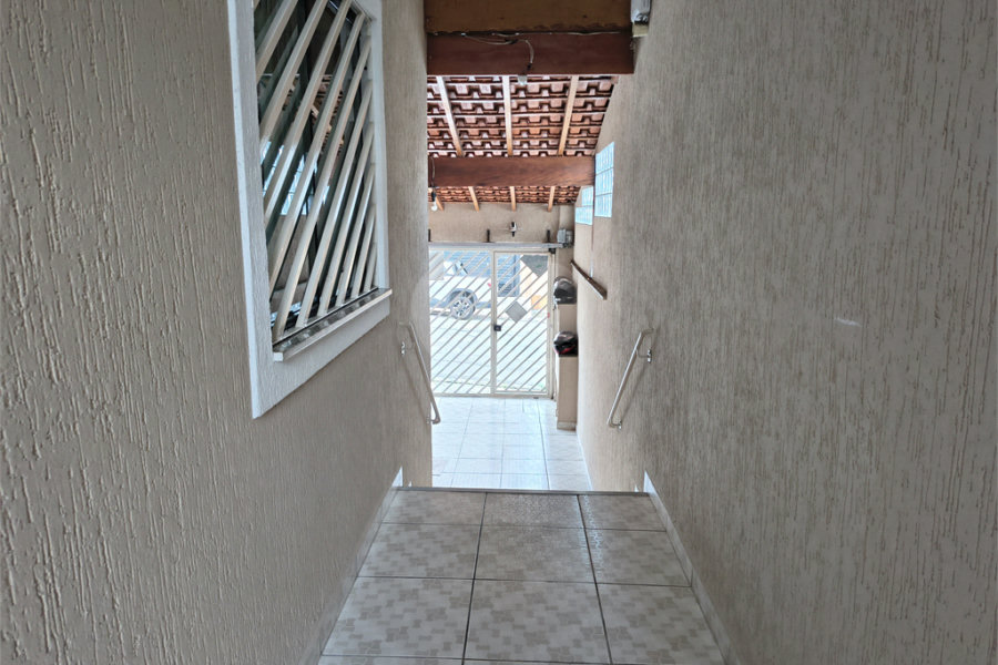 Sobrado à venda com 3 quartos, sendo 1 suíte, em Tremembé, São Paulo, SP