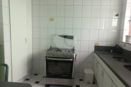 Casa à venda com 3 quartos, sendo 2 suítes, em Morumbi, São Paulo, SP