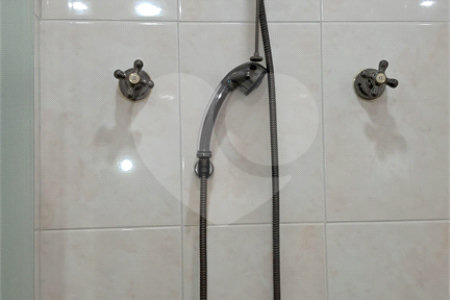 Casa à venda ou para alugar com 3 quartos, sendo 1 suíte, no condomínio Maison, São Paulo - SP
