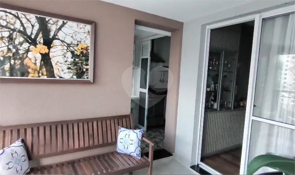 Apartamento à venda com 2 quartos, sendo 1 suíte,  em Vila Andrade, São Paulo, SP