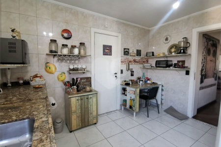 Apartamento à venda com 3 quartos, sendo 1 suíte, em Vila Andrade, São Paulo, SP