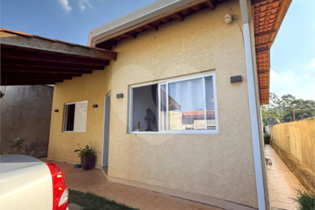Casa à venda com 3 quartos, sendo 1 suíte, em Portão, Atibaia, SP