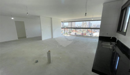 Apartamento à venda com 3 suítes em Jardim Bebedouro, Guarulhos, SP